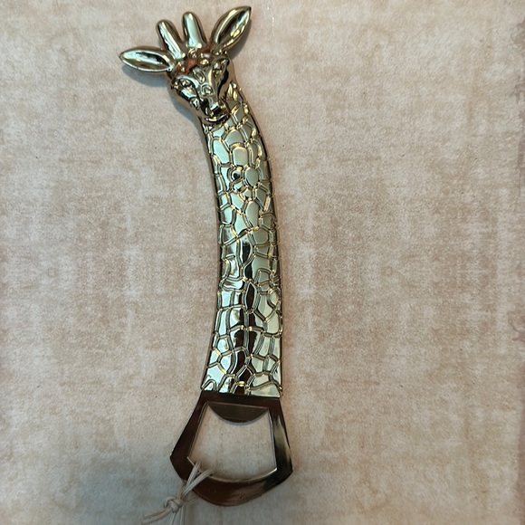 Lilly Pulitzer Giraffe Bottle Opener - Picture 1 of 4